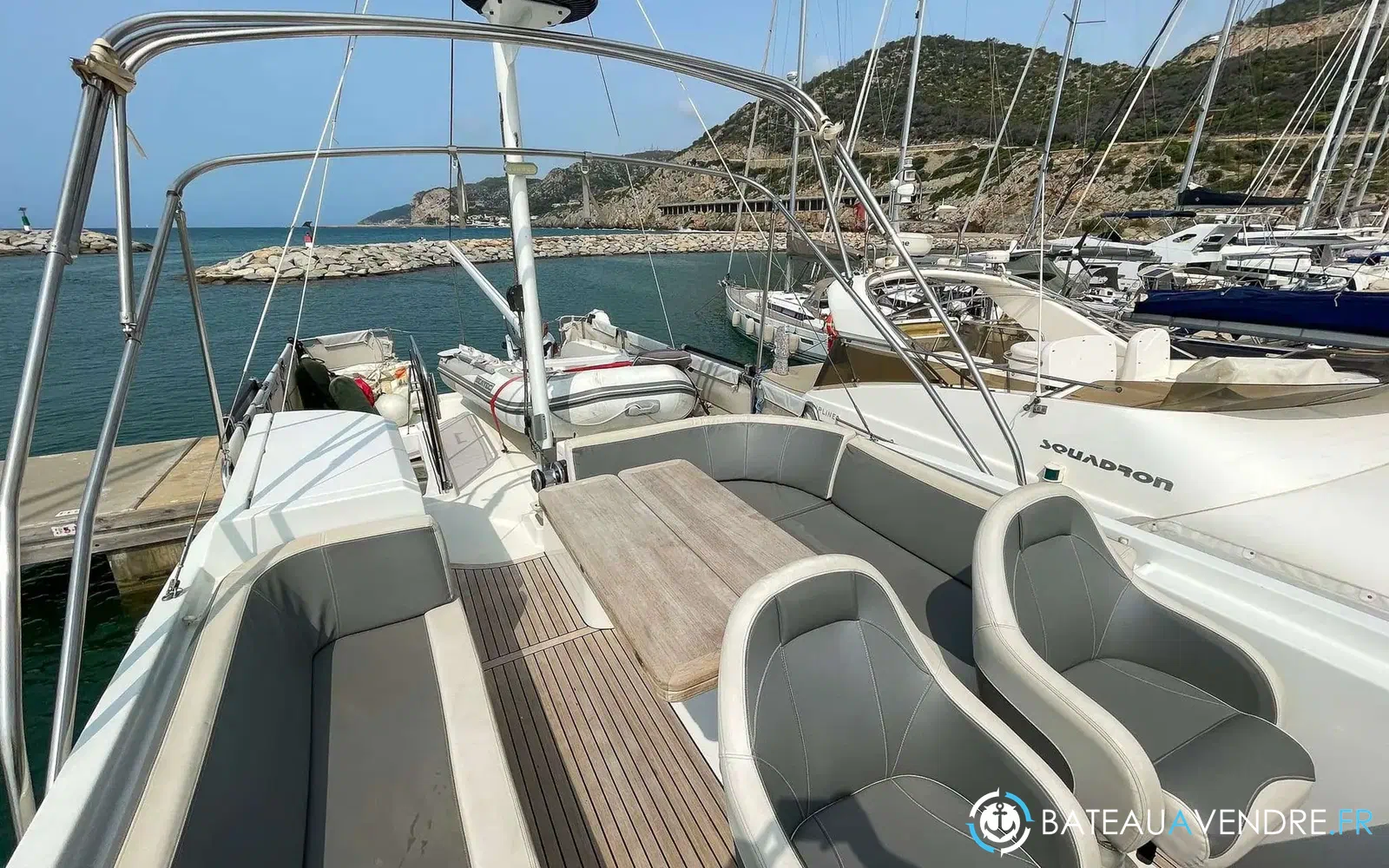 slider 31 Beneteau Swift Trawler 44