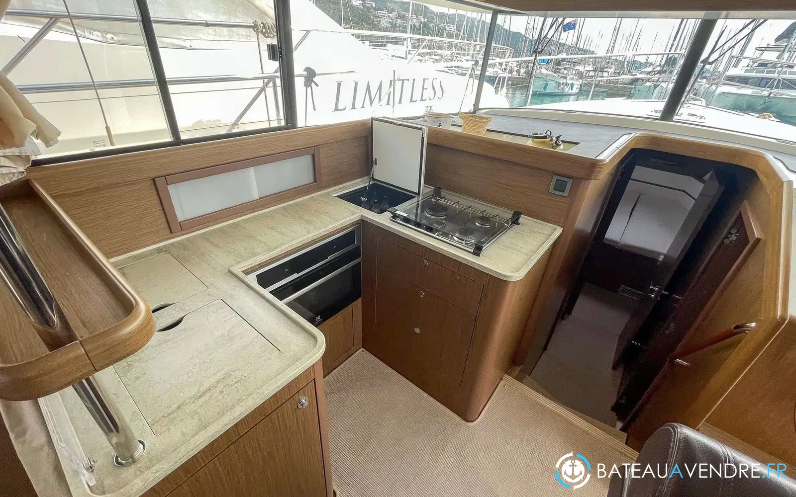 slider 8 Beneteau Swift Trawler 44
