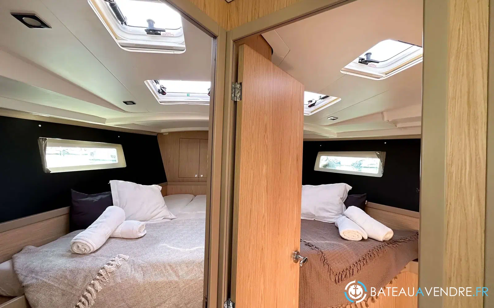 slider 10 Beneteau Oceanis 45