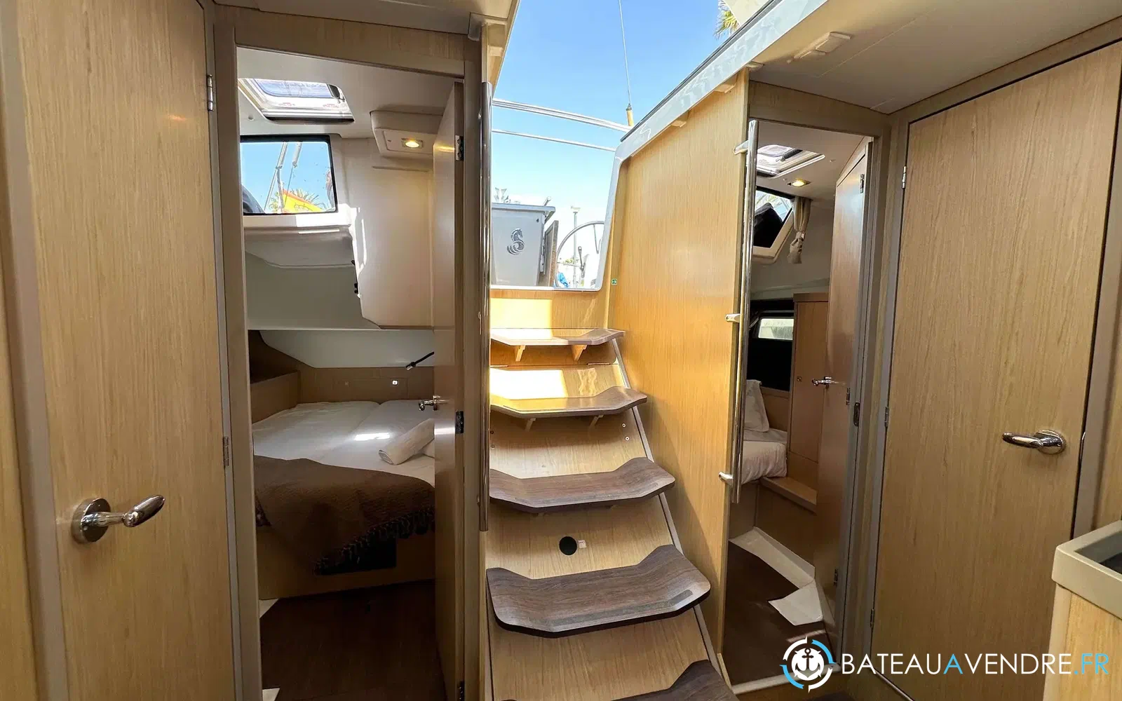 slider 14 Beneteau Oceanis 45