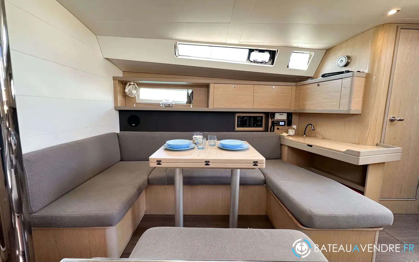 slider 20 Beneteau Oceanis 45