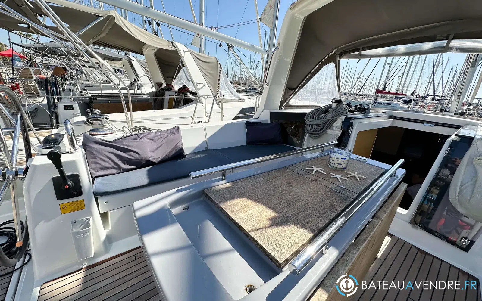 slider 21 Beneteau Oceanis 45