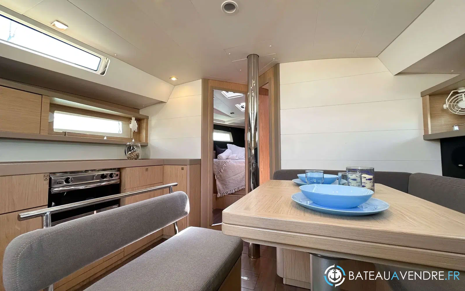 slider 2 Beneteau Oceanis 45