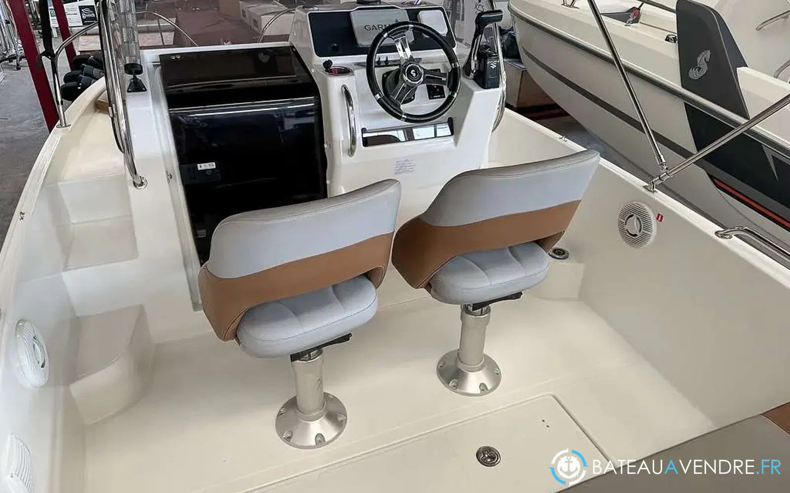 slider 2 Beneteau Flyer 6 SUNdeck