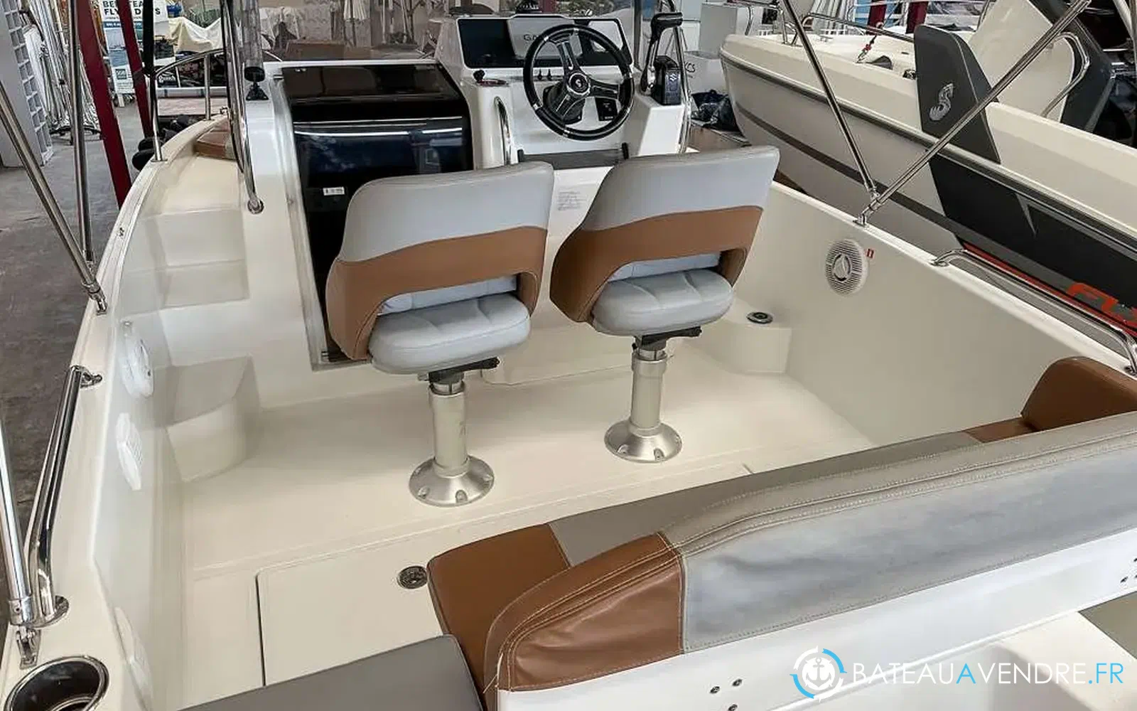slider 3 Beneteau Flyer 6 SUNdeck