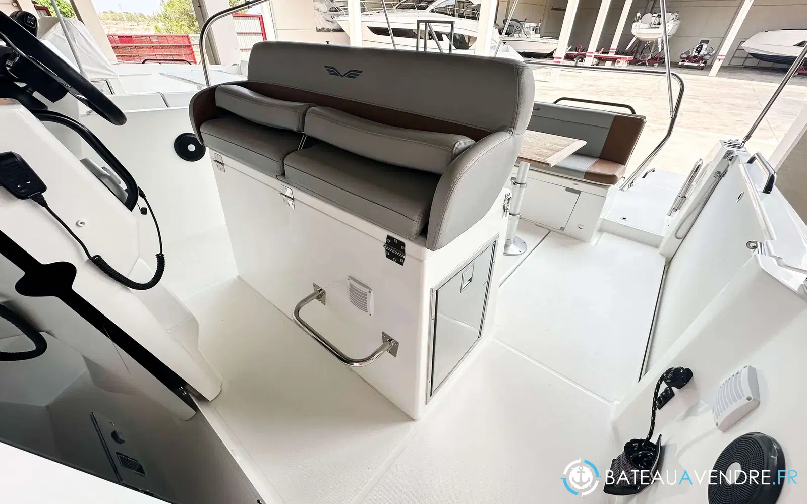 slider 11 Beneteau Flyer 9 Spacedeck