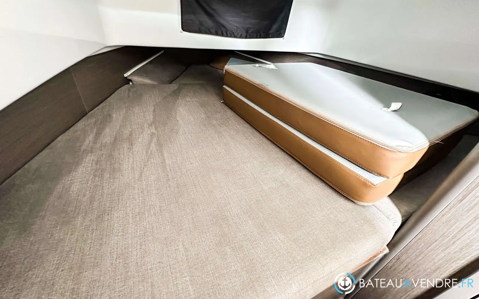 slider 17 Beneteau Flyer 9 Spacedeck