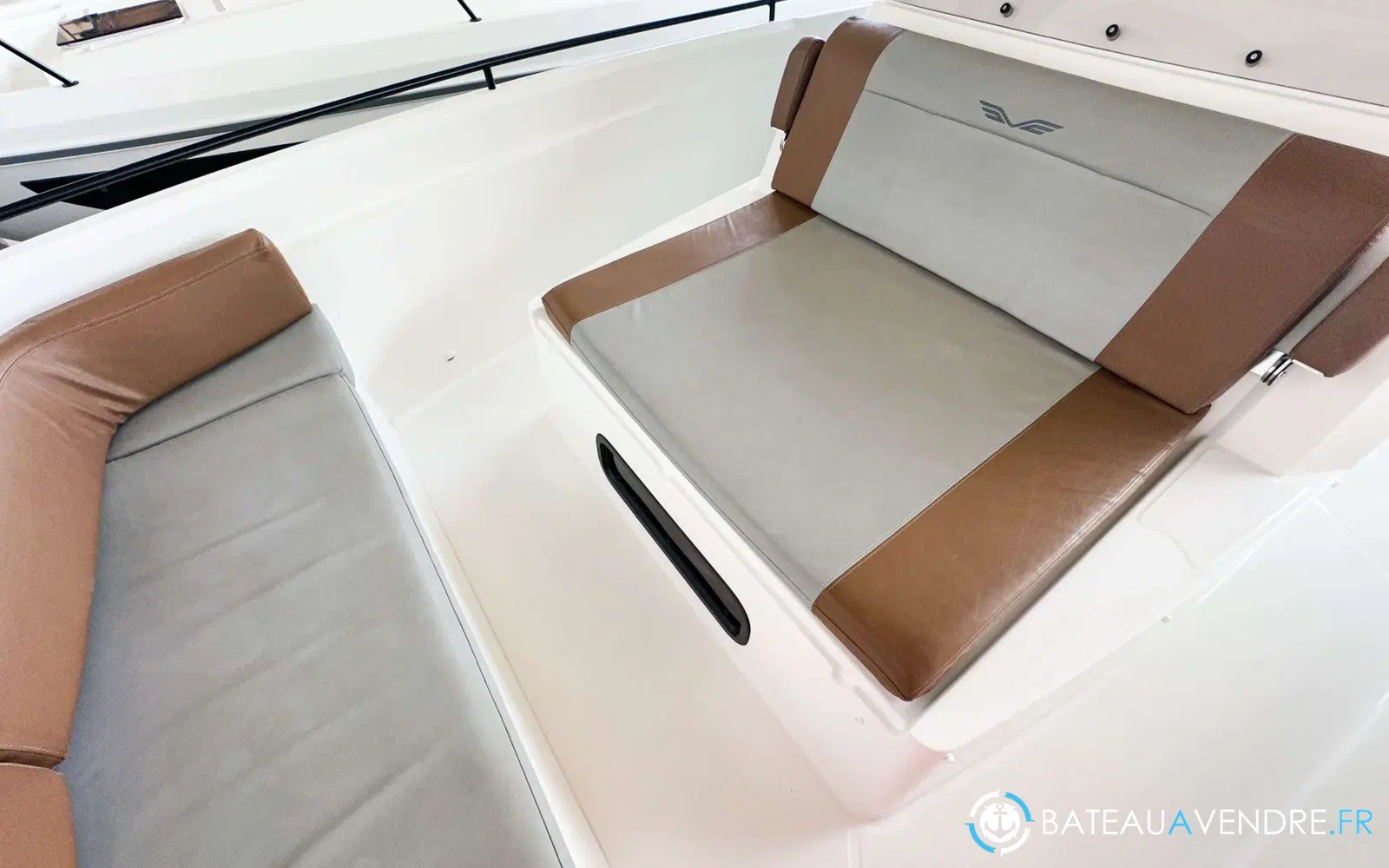 slider 18 Beneteau Flyer 9 Spacedeck