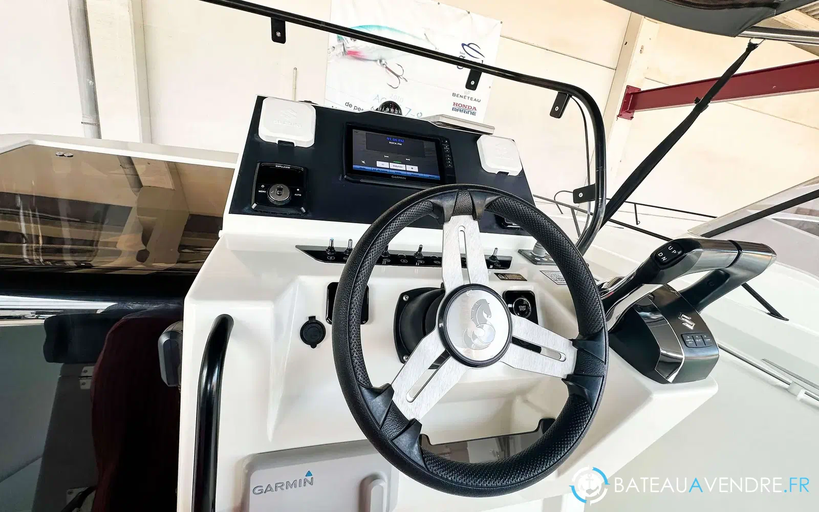 slider 8 Beneteau Flyer 9 Spacedeck