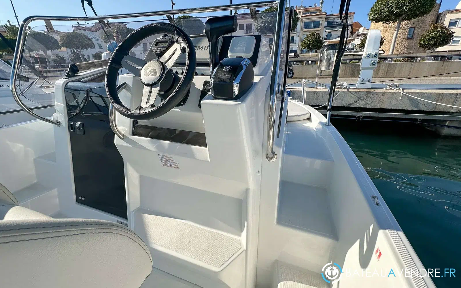 slider 11 Beneteau Flyer 6 SUNdeck
