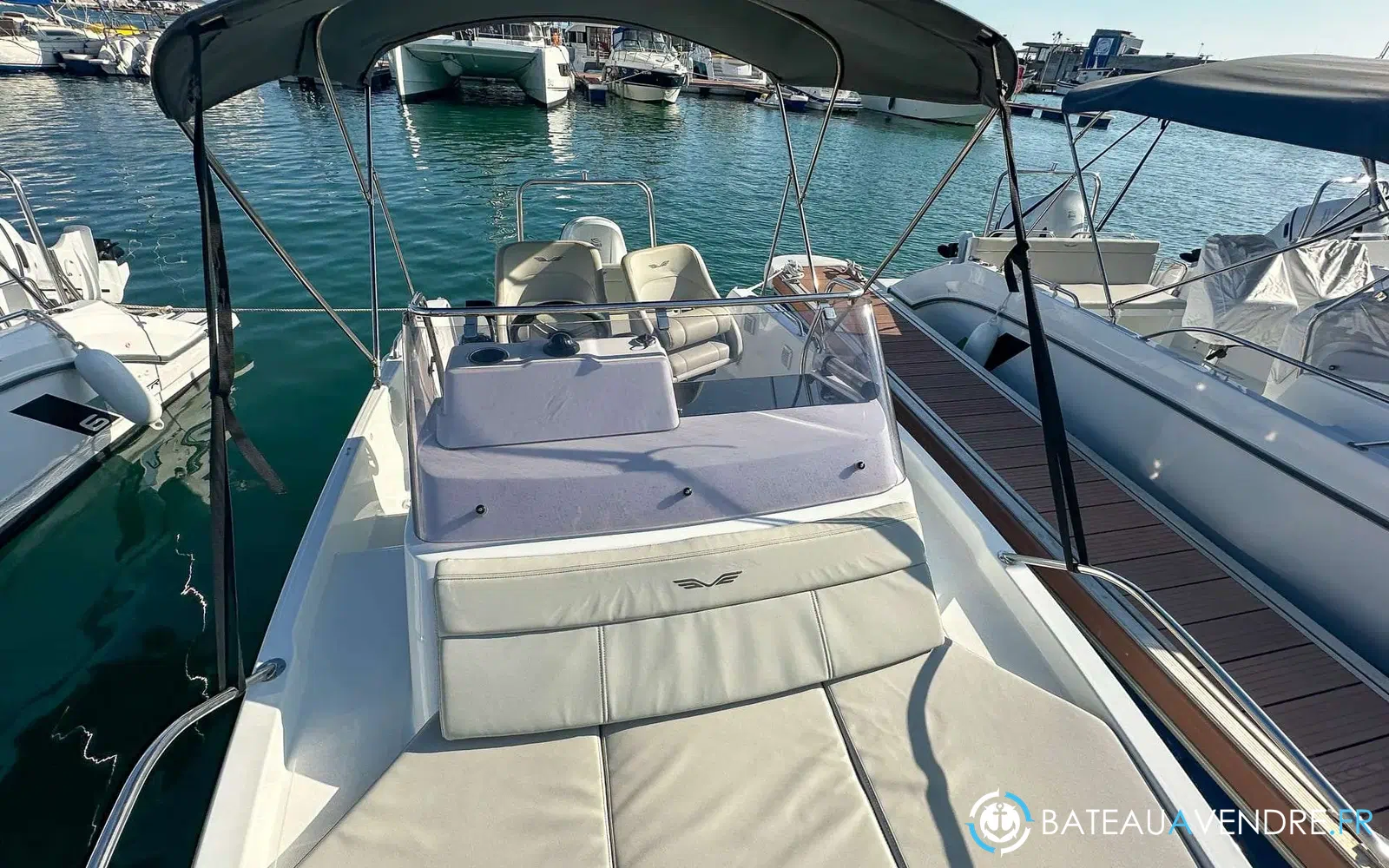 slider 5 Beneteau Flyer 6 SUNdeck
