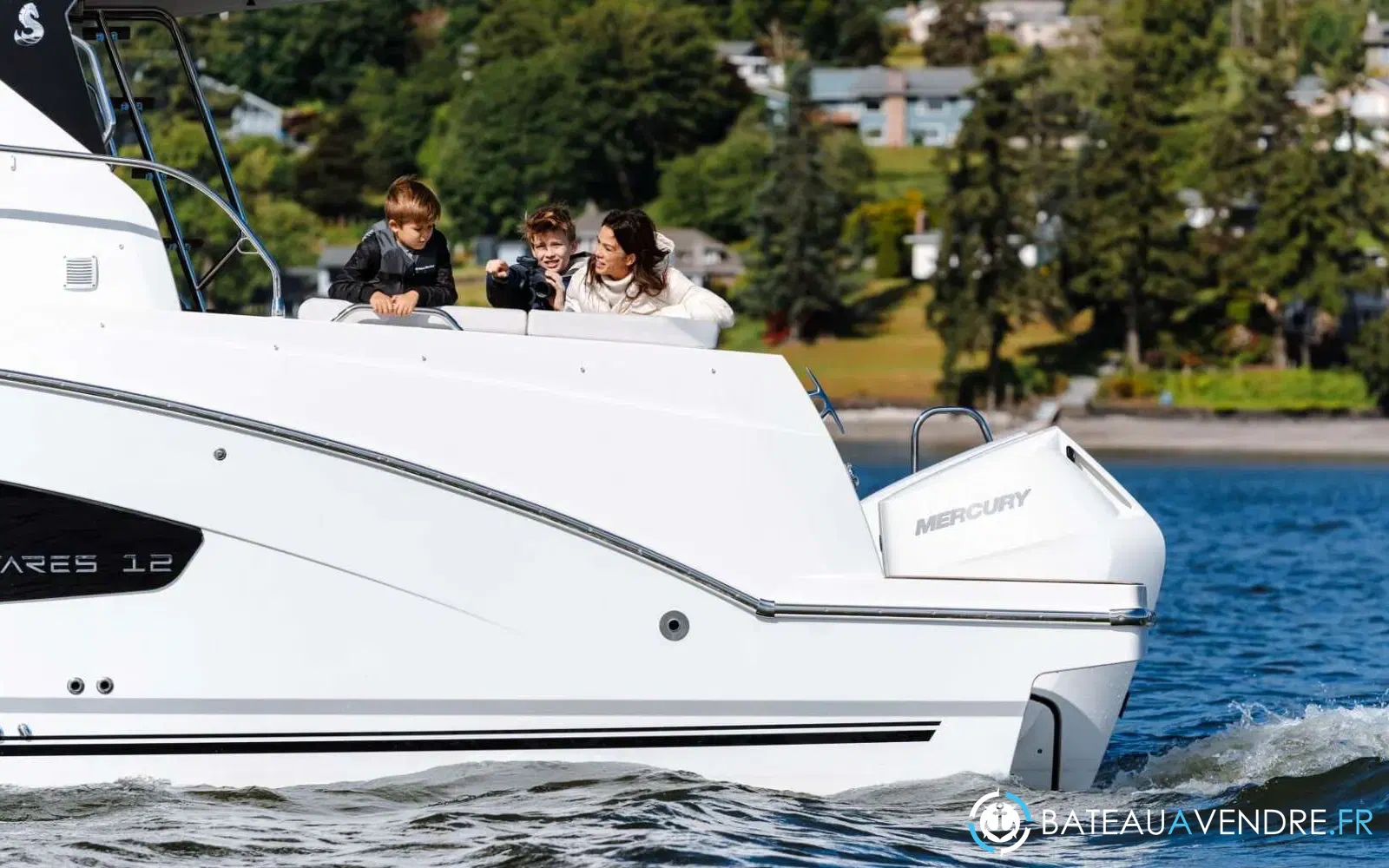 slider 11 Beneteau Antares 12
