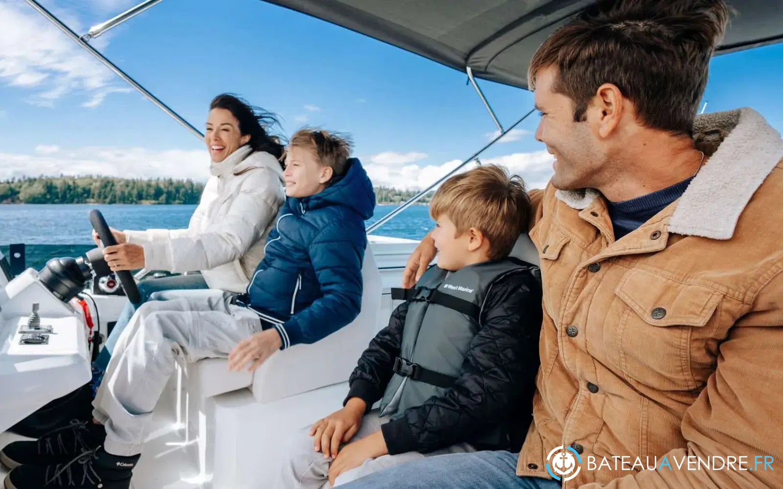 slider 27 Beneteau Antares 12
