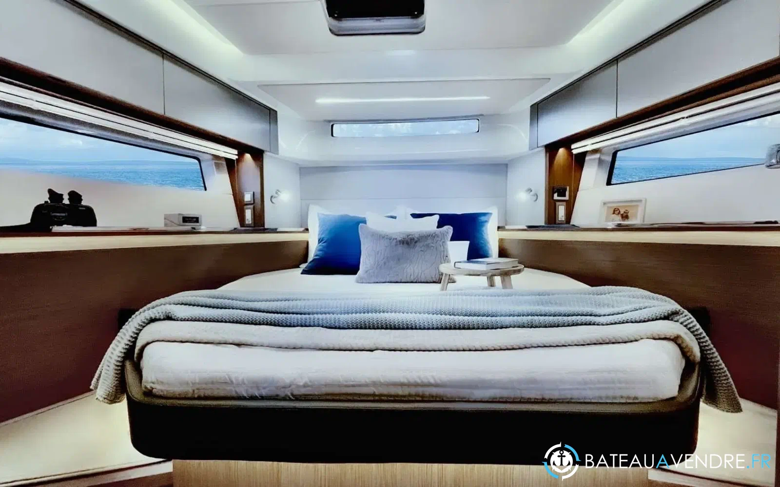 slider 7 Beneteau Antares 12