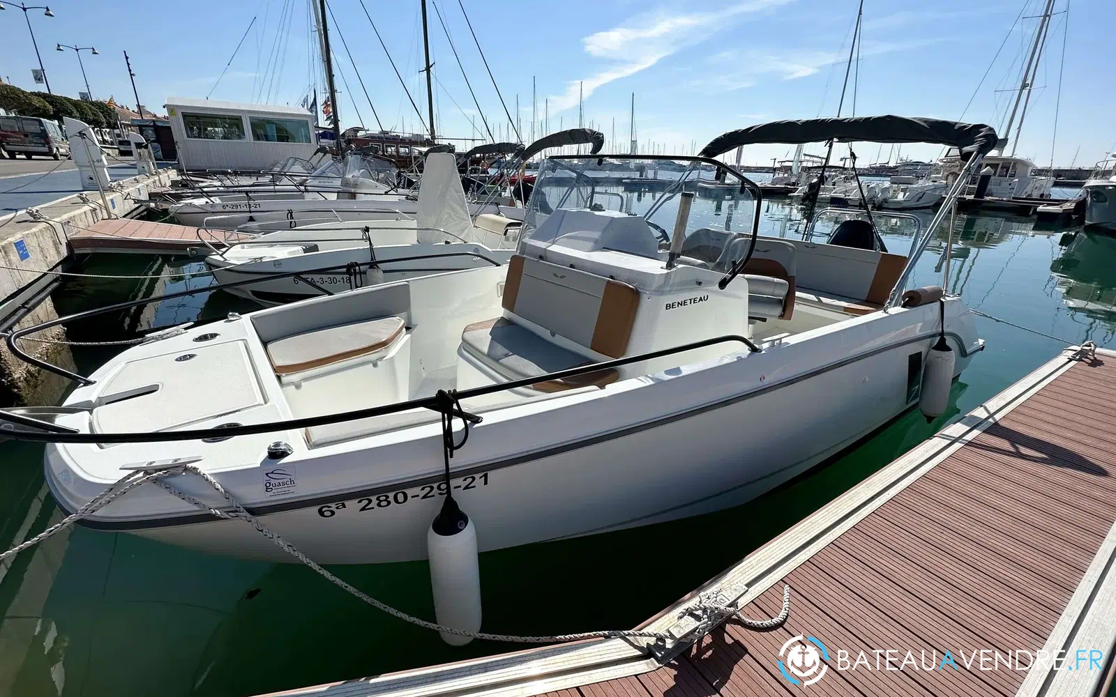 slider 0 Beneteau Flyer 7 SPACEdeck