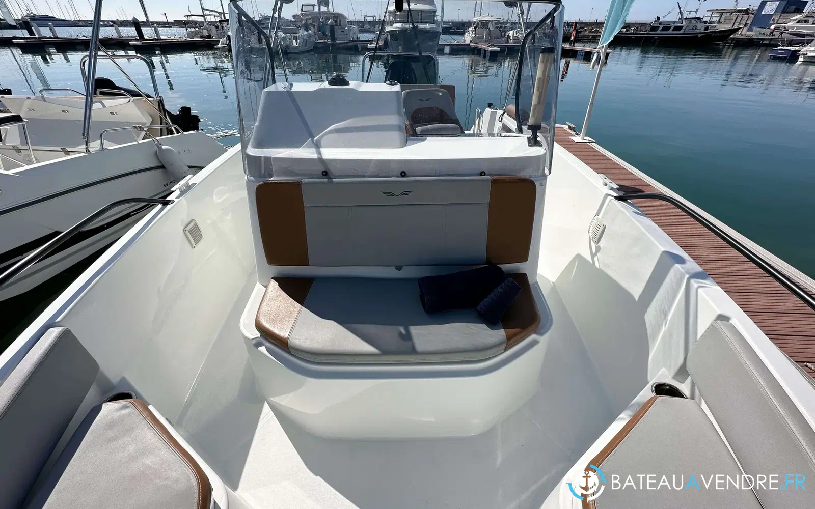 slider 1 Beneteau Flyer 7 SPACEdeck