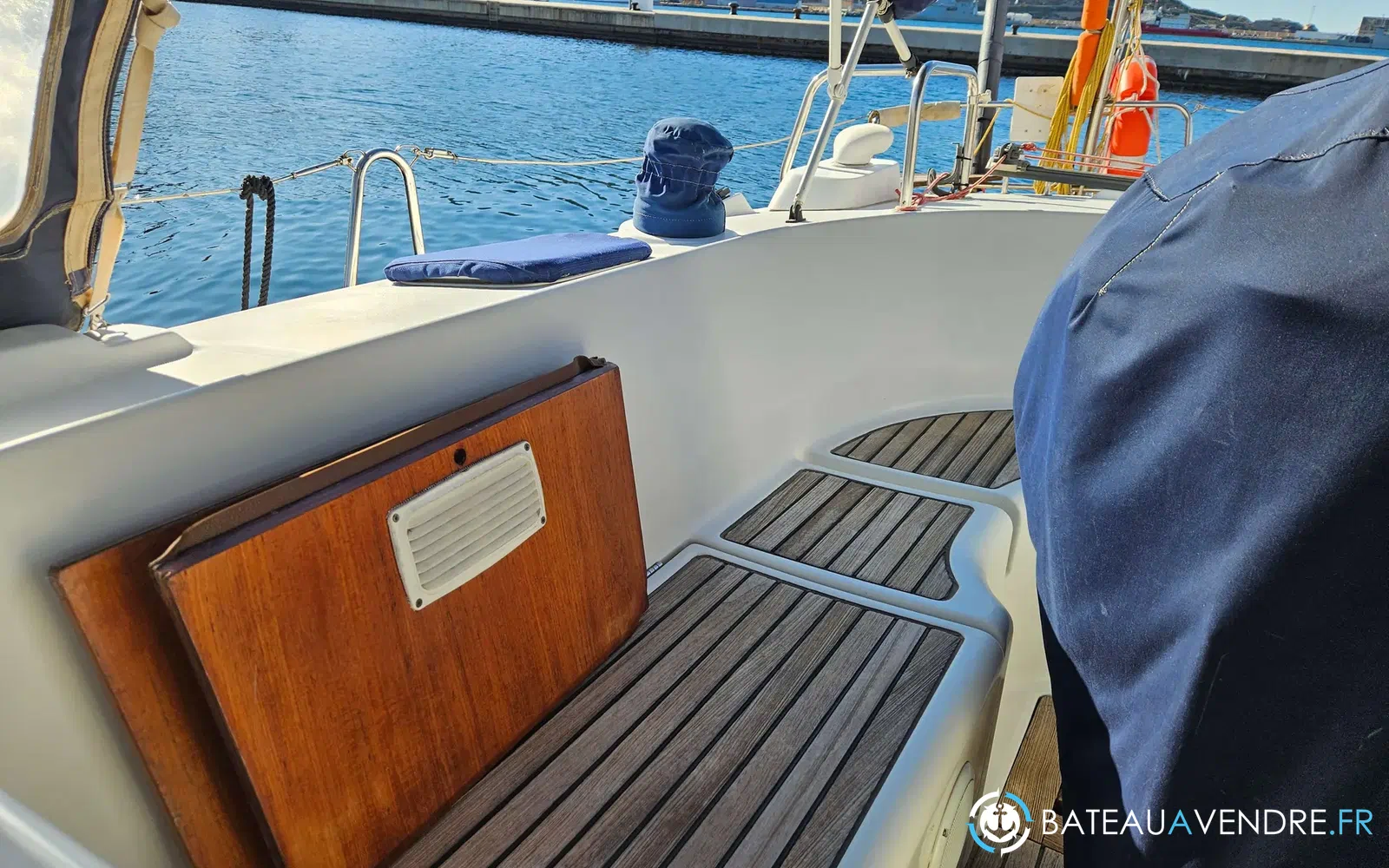 slider 7 Beneteau Oceanis 36 CC