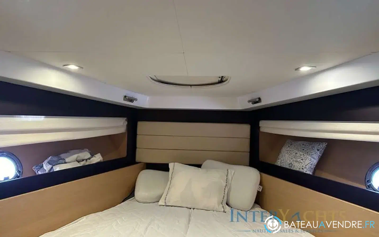 slider 11 Beneteau Monte Carlo 37