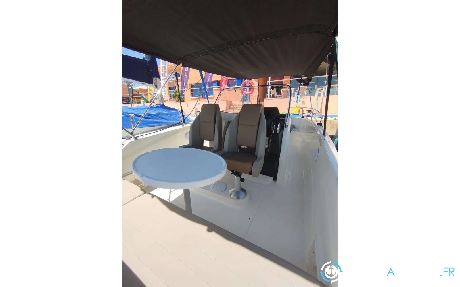 slider 2 Quicksilver 675 Open