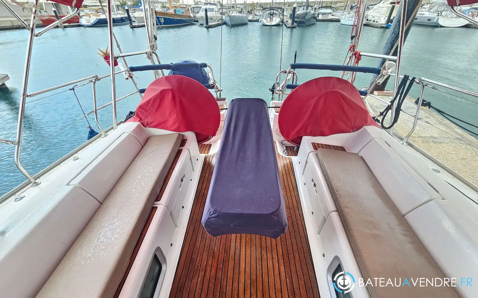 slider 10 Jeanneau Sun Odyssey 43