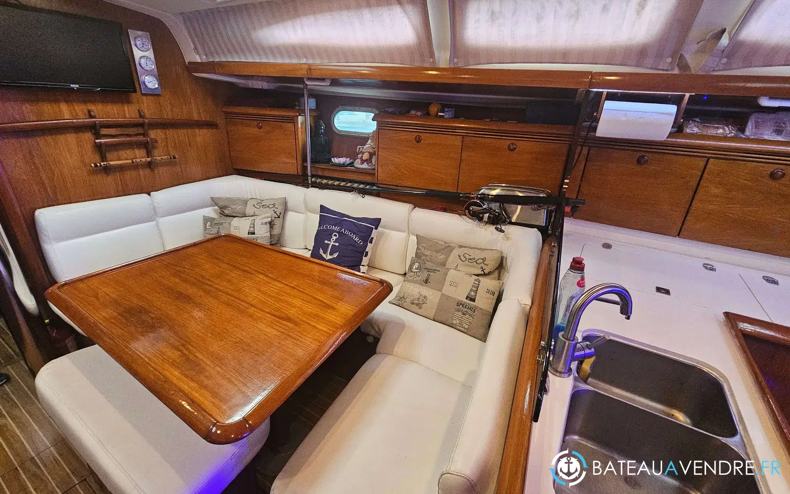 slider 6 Jeanneau Sun Odyssey 43
