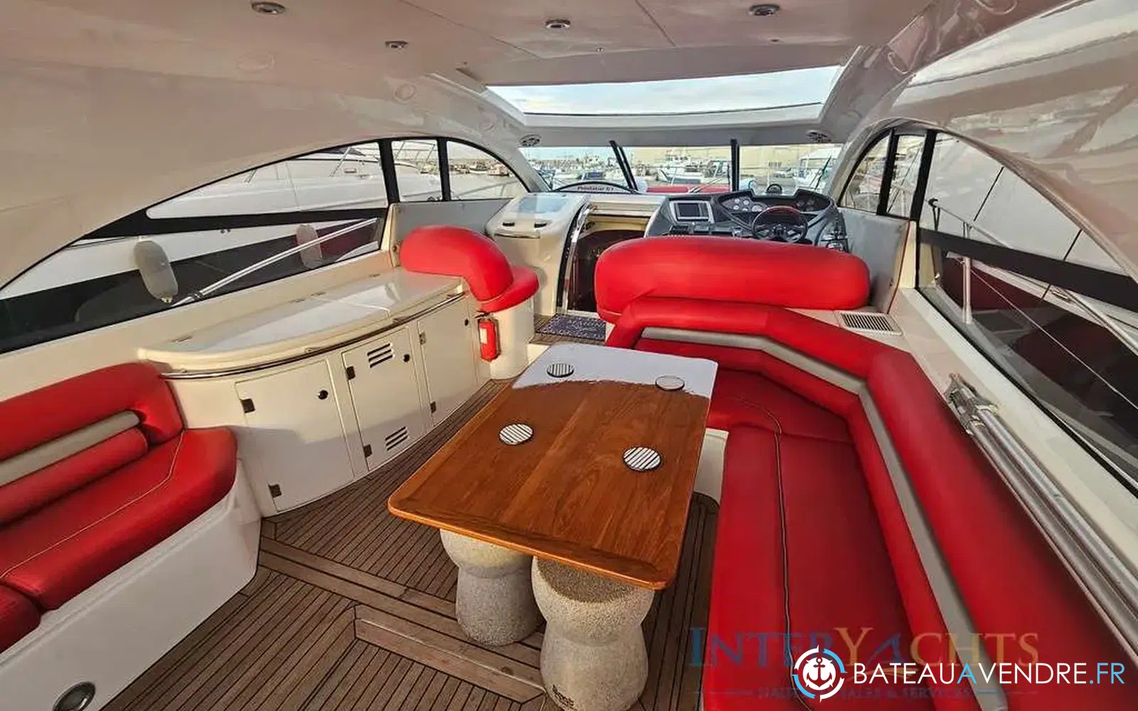 slider 7 Sunseeker Predator 62