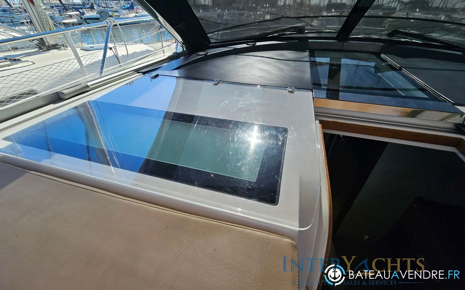 slider 10 Sealine SC 35