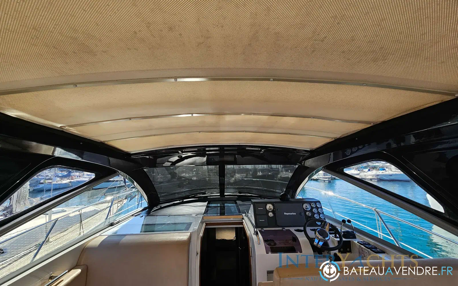 slider 14 Sealine SC 35