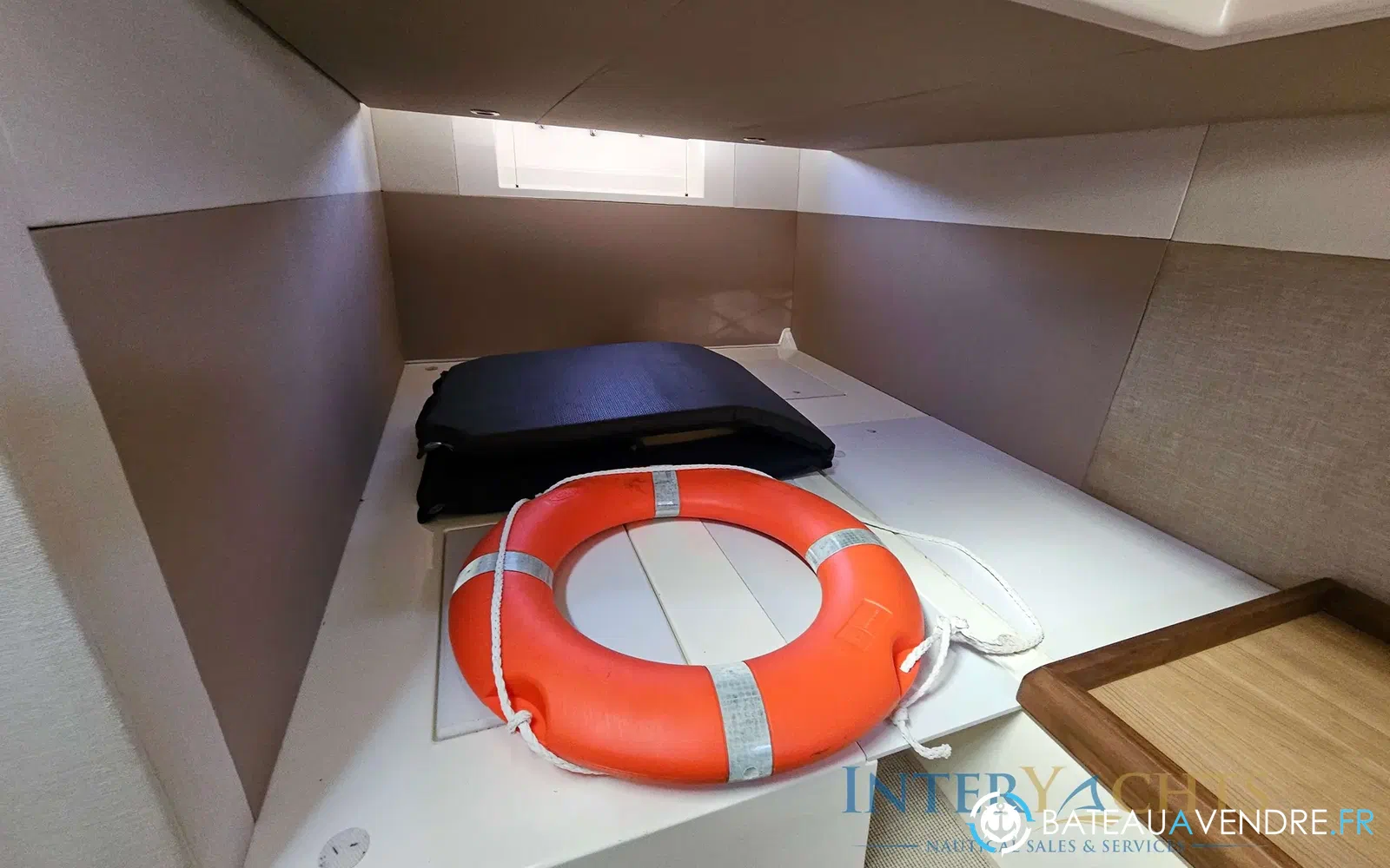 slider 22 Sealine SC 35