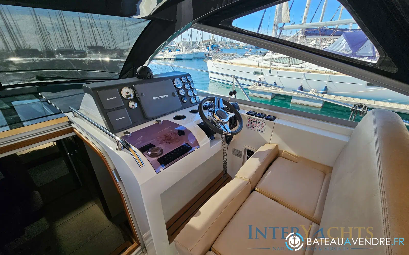 slider 2 Sealine SC 35