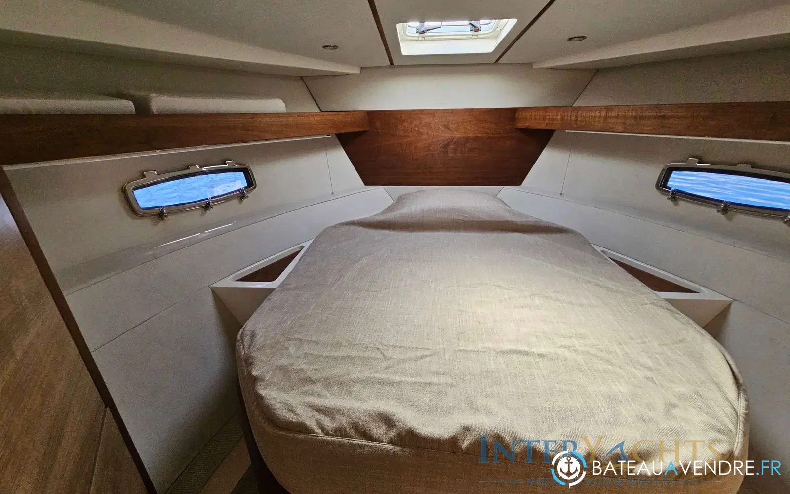 slider 58 Sealine SC 35