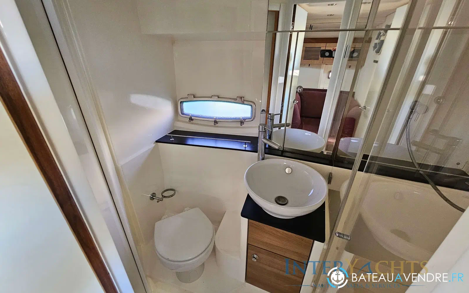 slider 61 Sealine SC 35