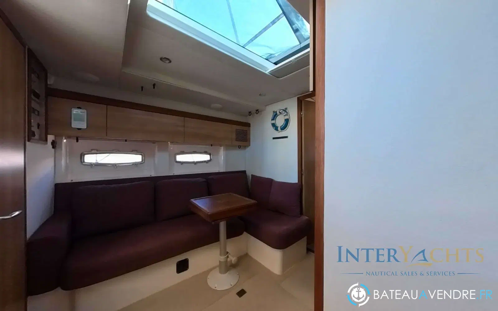 slider 62 Sealine SC 35
