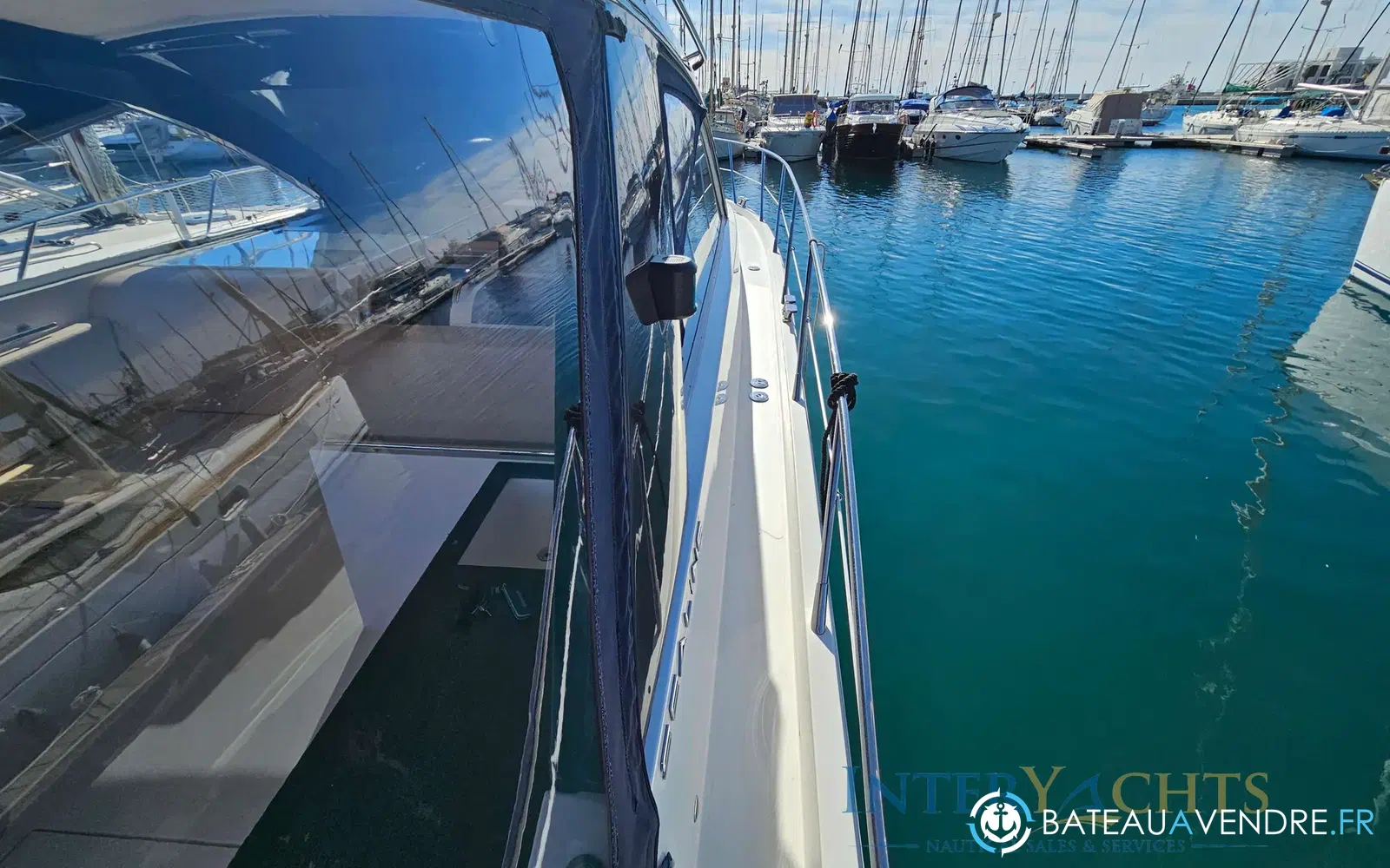 slider 74 Sealine SC 35