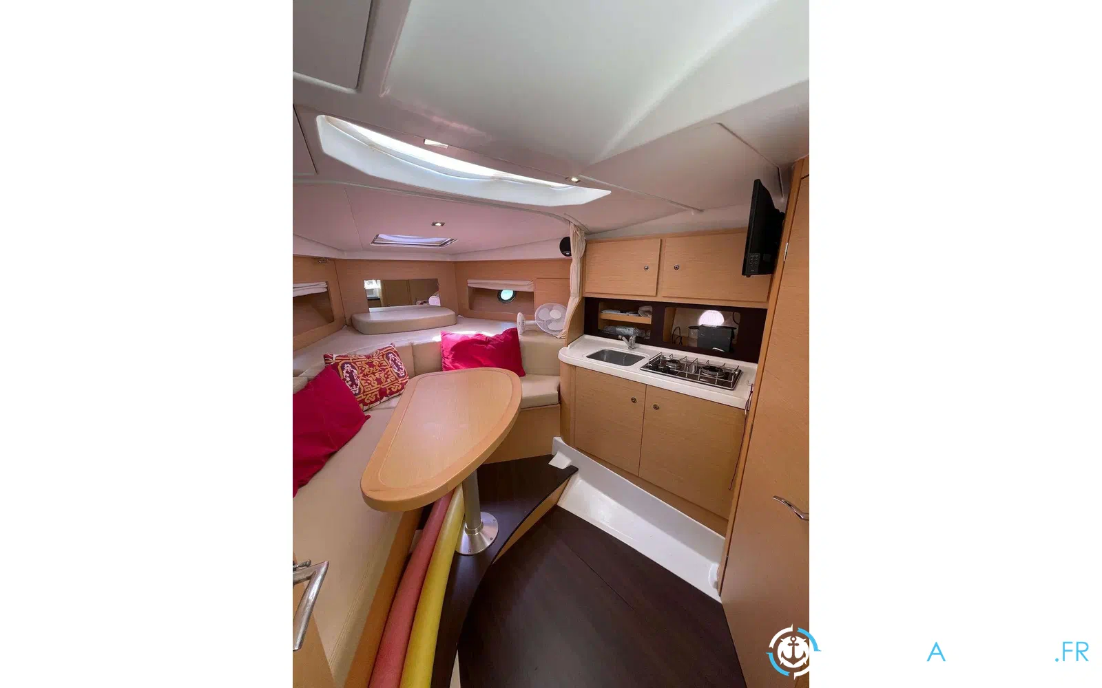 slider 16 Beneteau Monte Carlo 32
