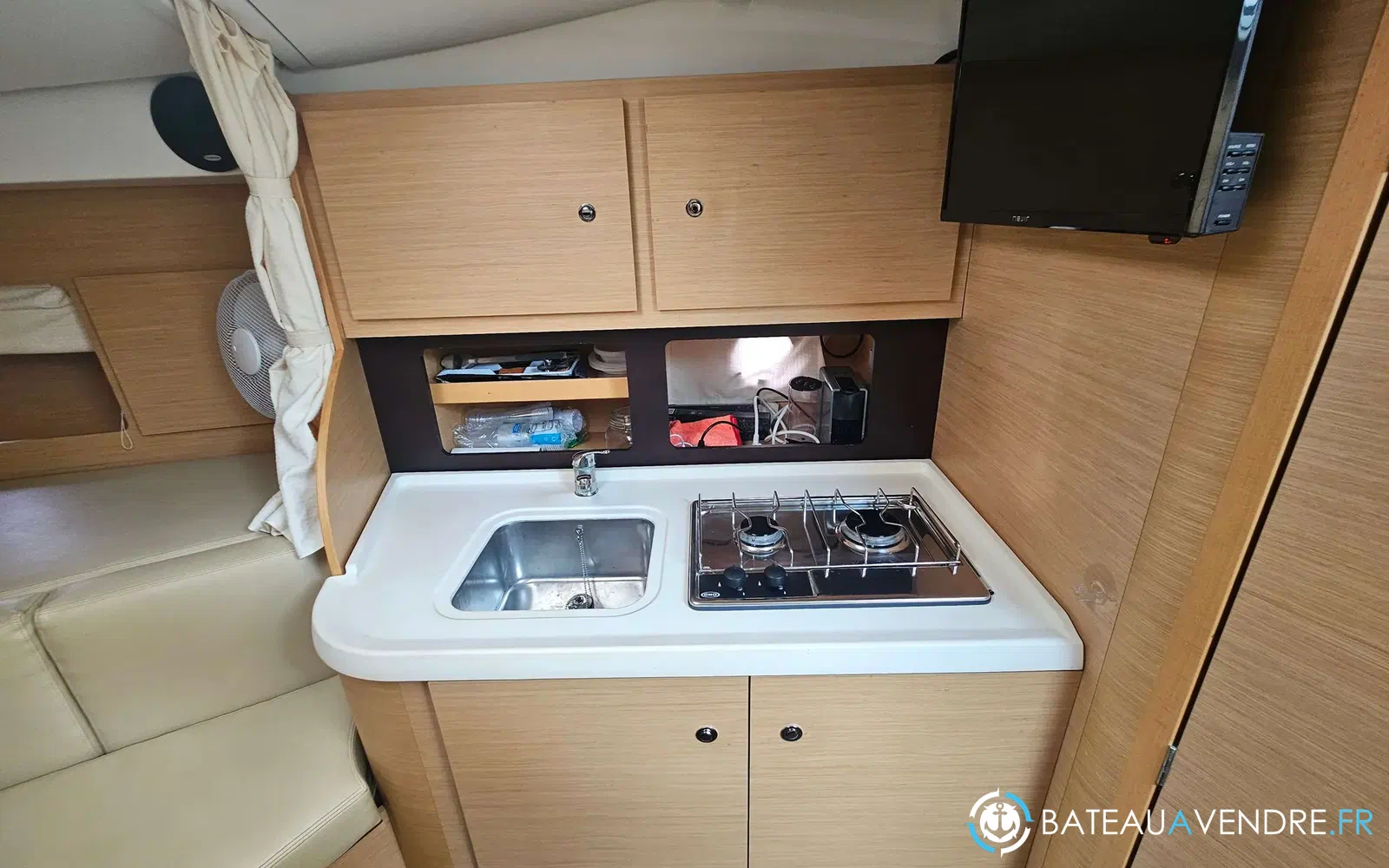 slider 1 Beneteau Monte Carlo 32