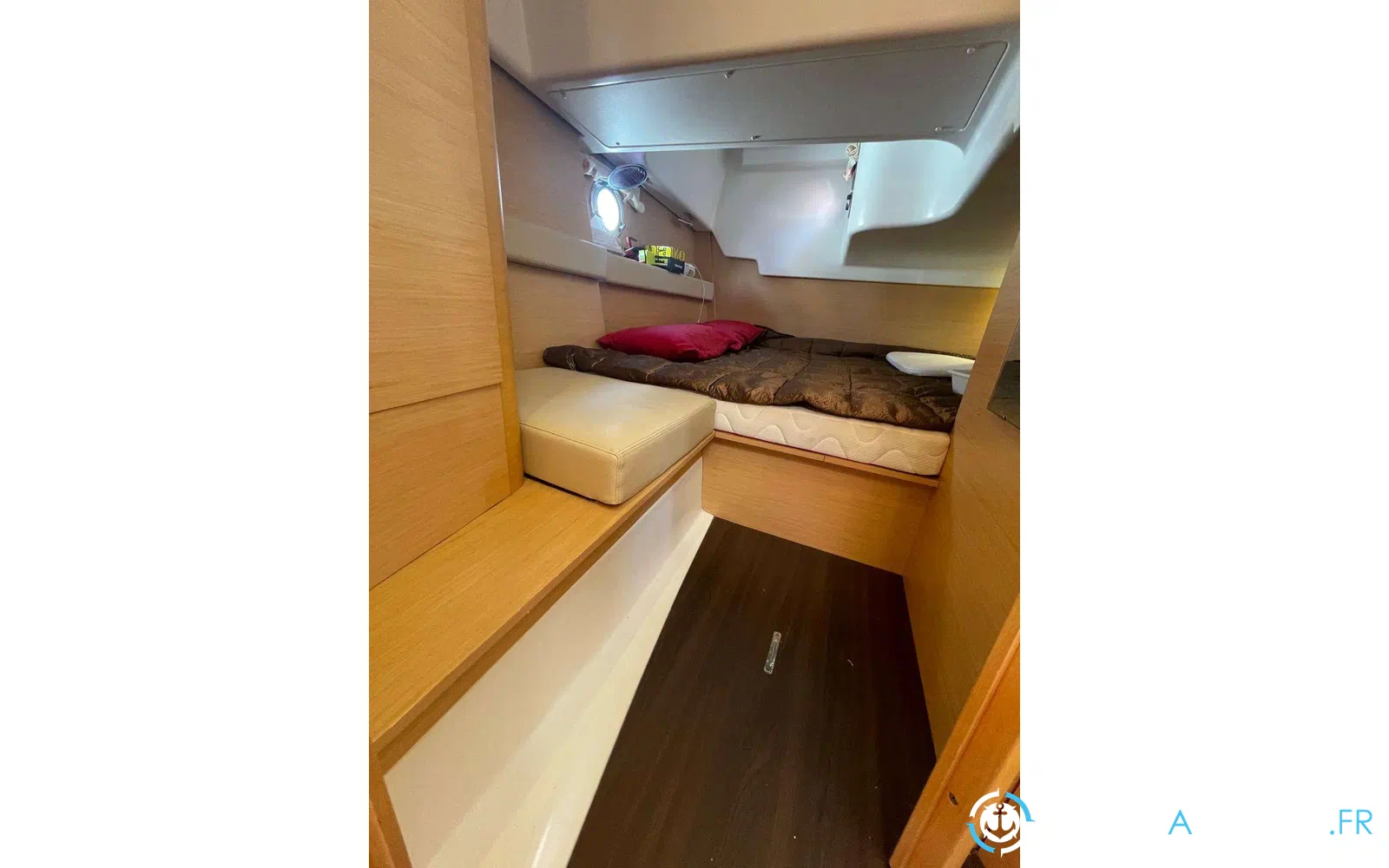 slider 4 Beneteau Monte Carlo 32