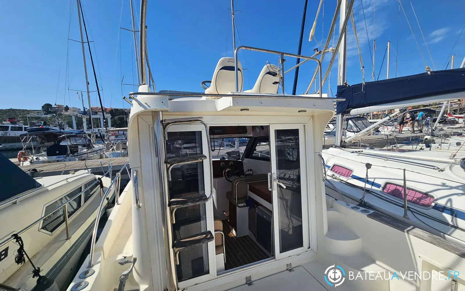 slider 1 Astromar Egir 890