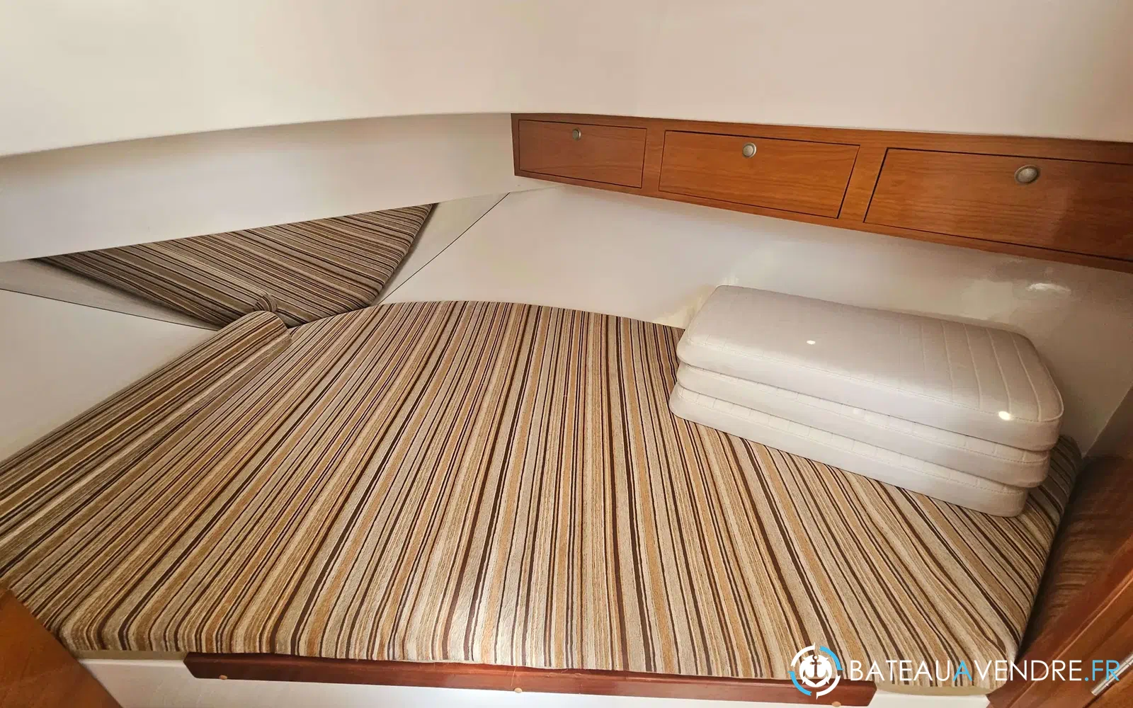 slider 6 Astromar Egir 890