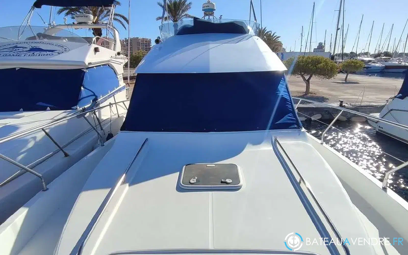 slider 9 Beneteau Antares 10.80 Fly