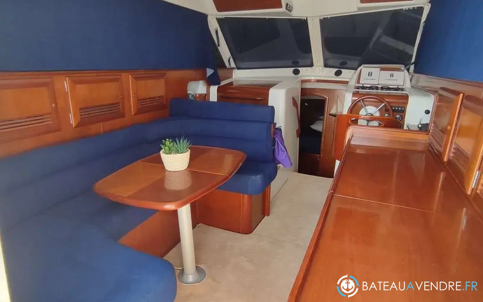 slider 10 Beneteau Antares 10.80 Fly