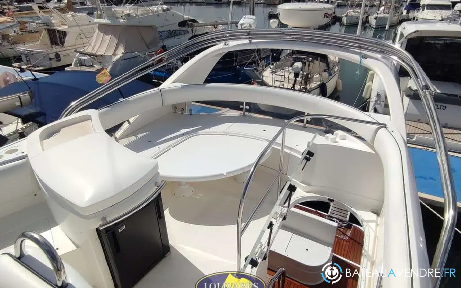 slider 21 Fairline Phantom 40