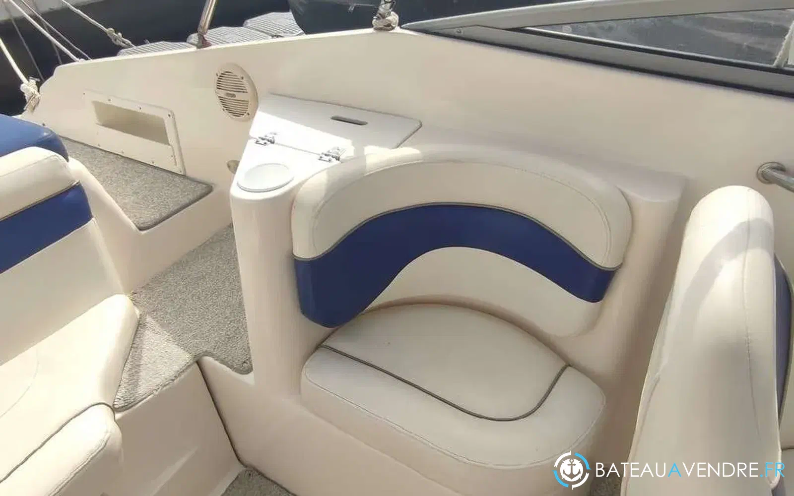 slider 6 Rinker 232 Captiva