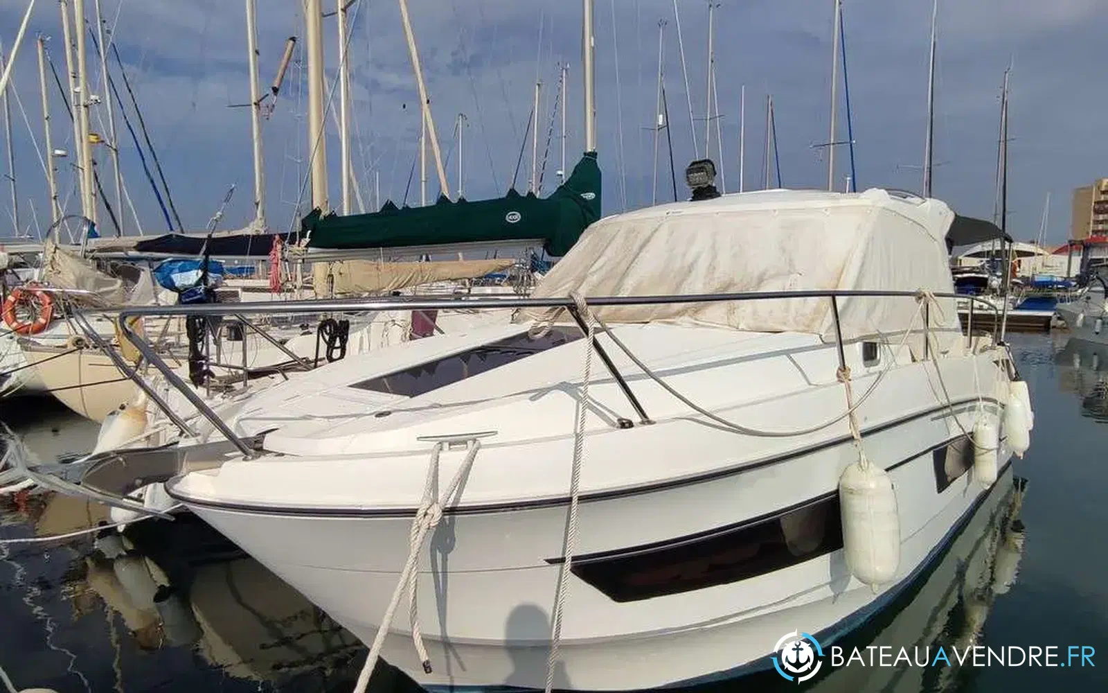 slider 0 Beneteau Antares Serie 9