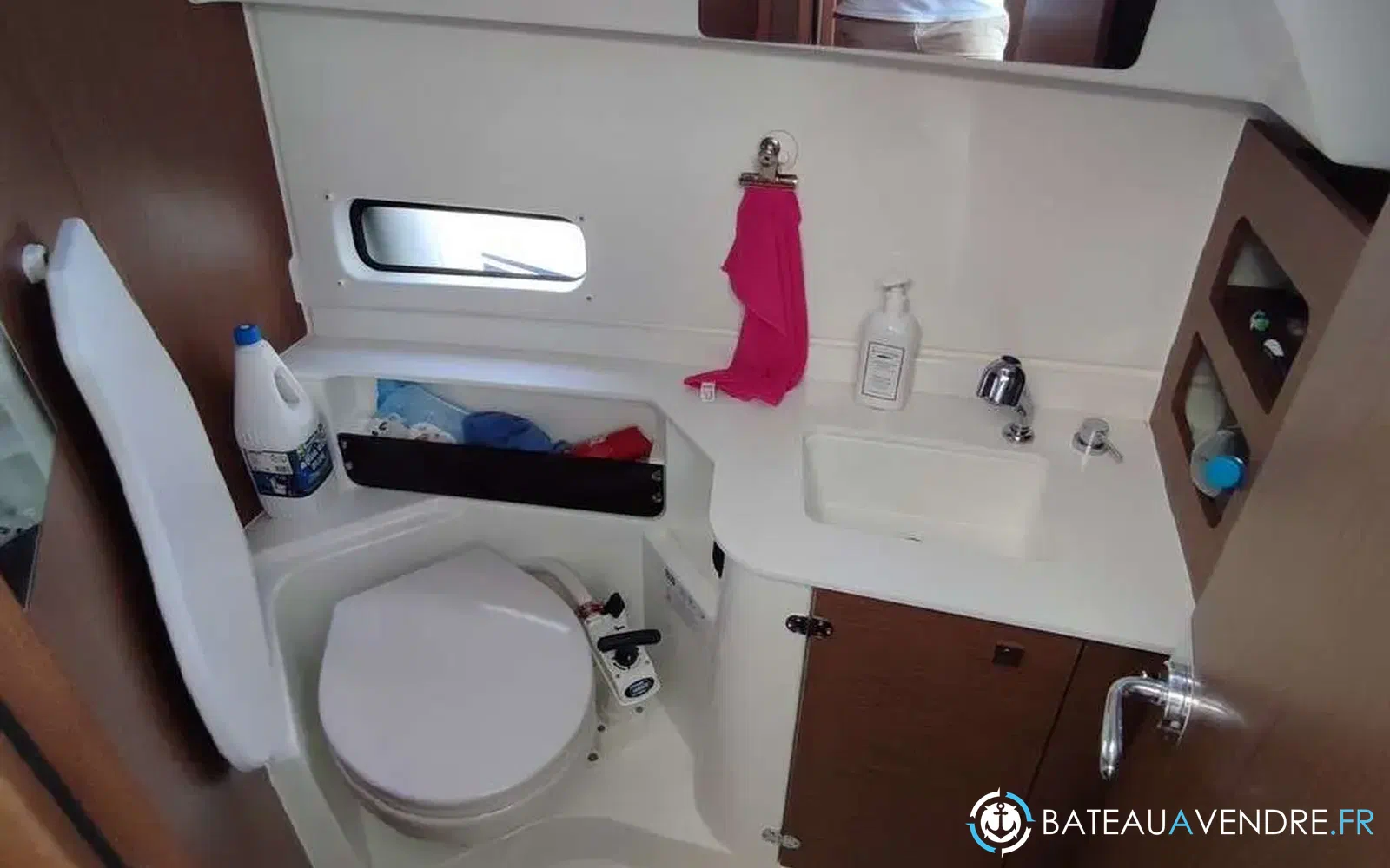 slider 6 Beneteau Antares Serie 9