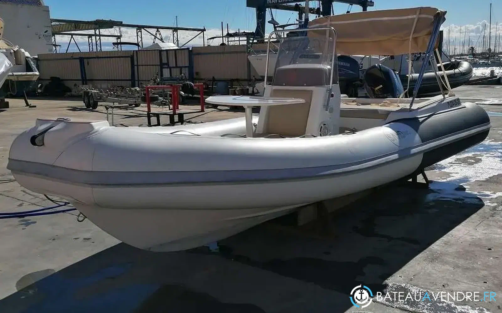 slider 0 Sand Boats G20