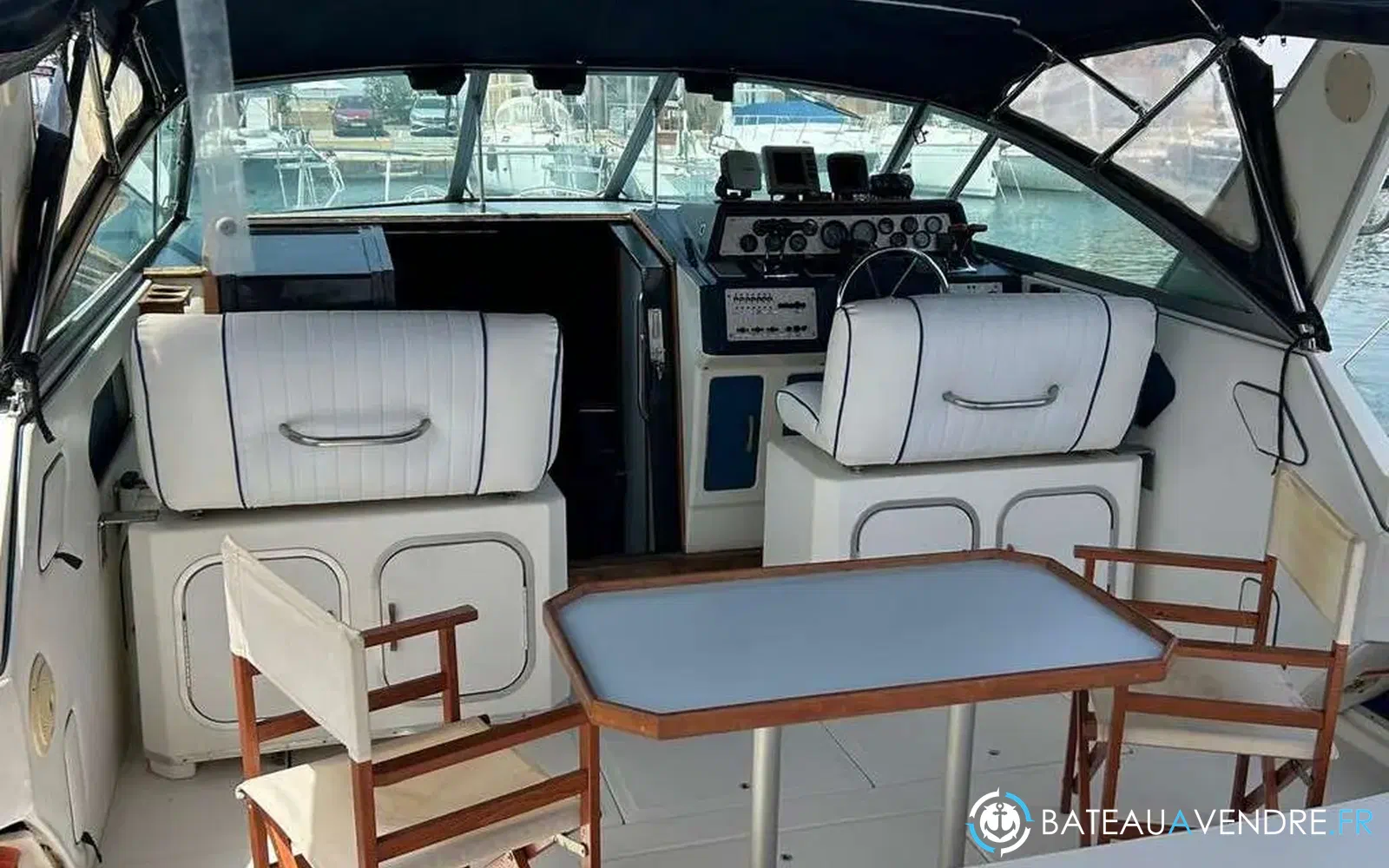 slider 10 Sea Ray 340 Express Cruiser