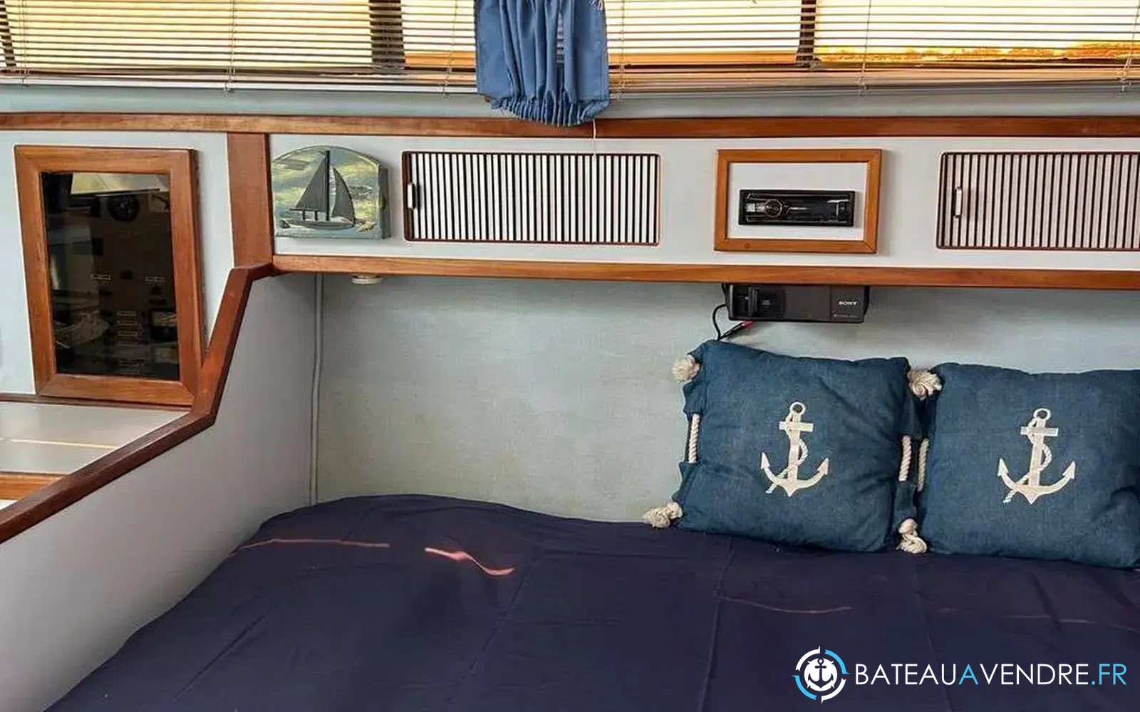 slider 15 Sea Ray 340 Express Cruiser