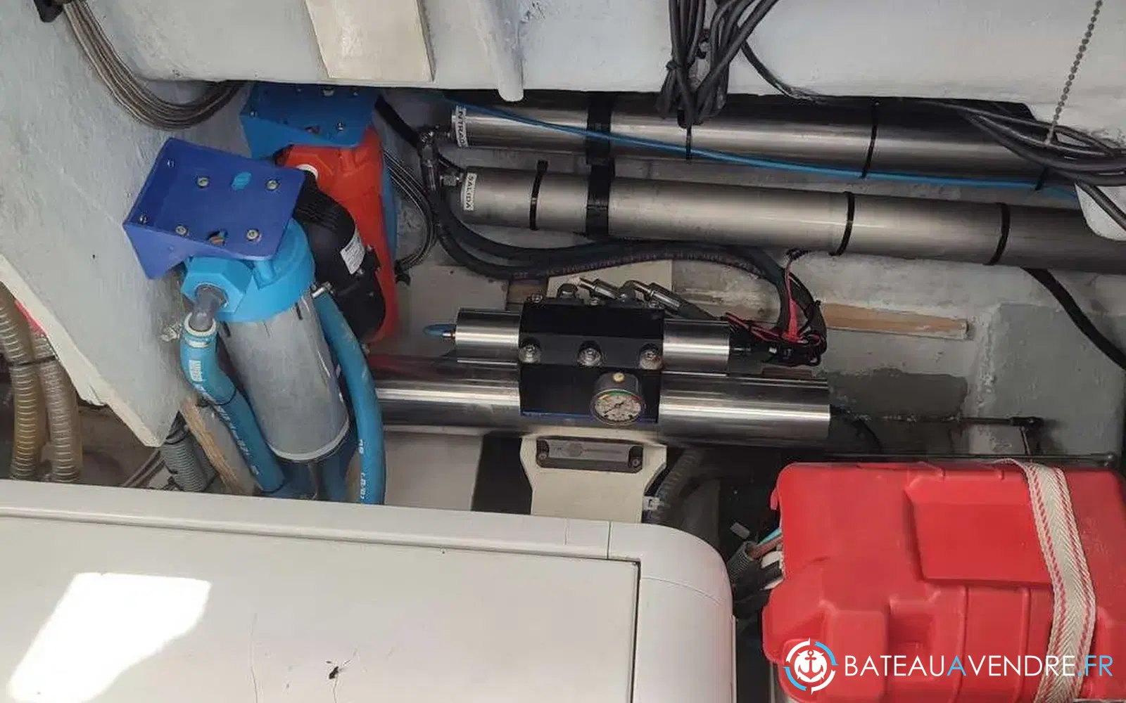 slider 33 Azimut 40 Fly