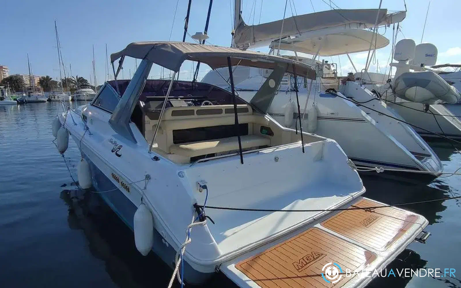 slider 4 Sea Ray 310 Sundancer